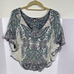 Free People ‎ Oversized Cropped Knit Sweater Top Round Bottom Small/petite R1